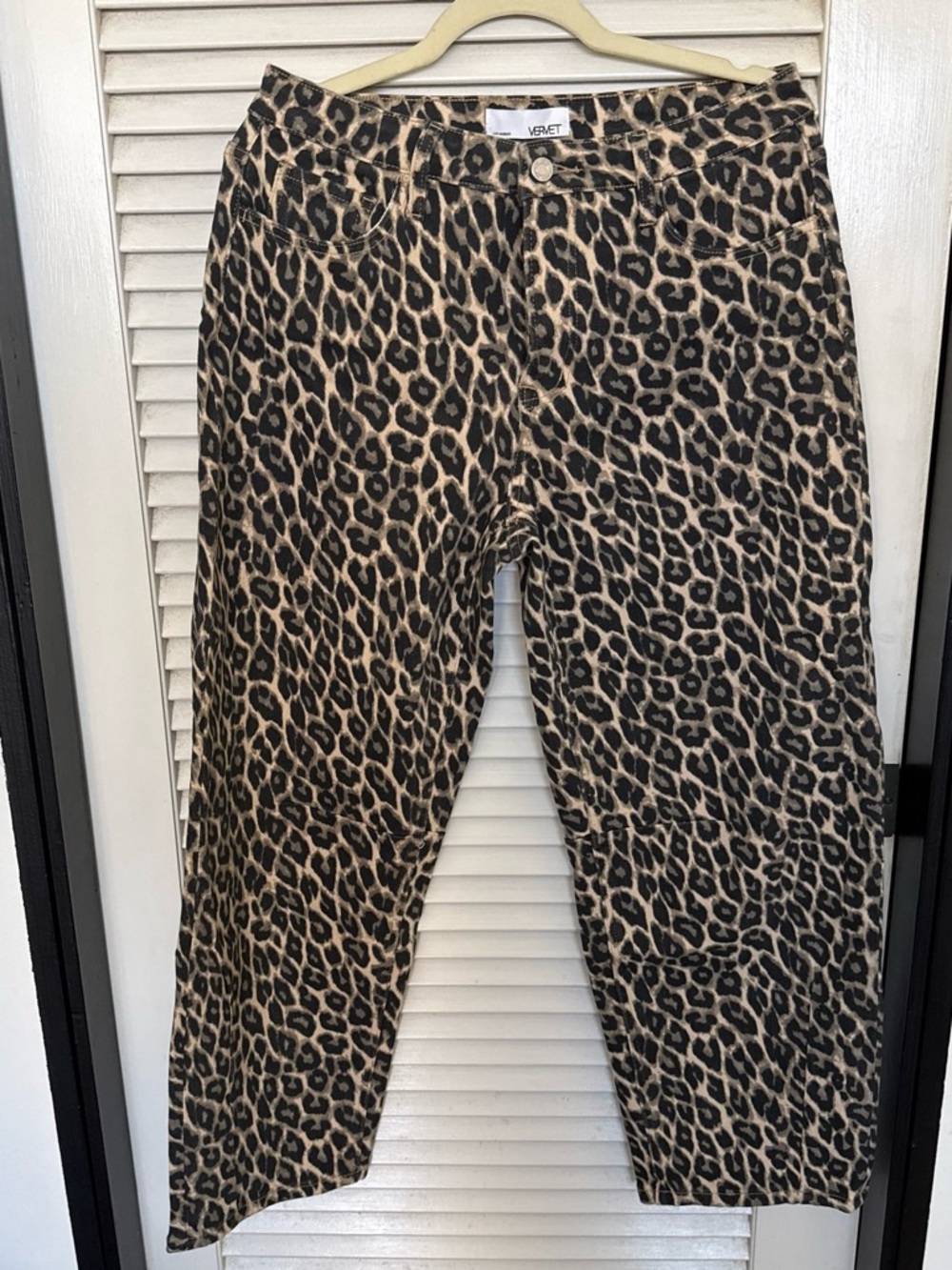 Vervet Leopard Print BarrelJeans - Tan/Black